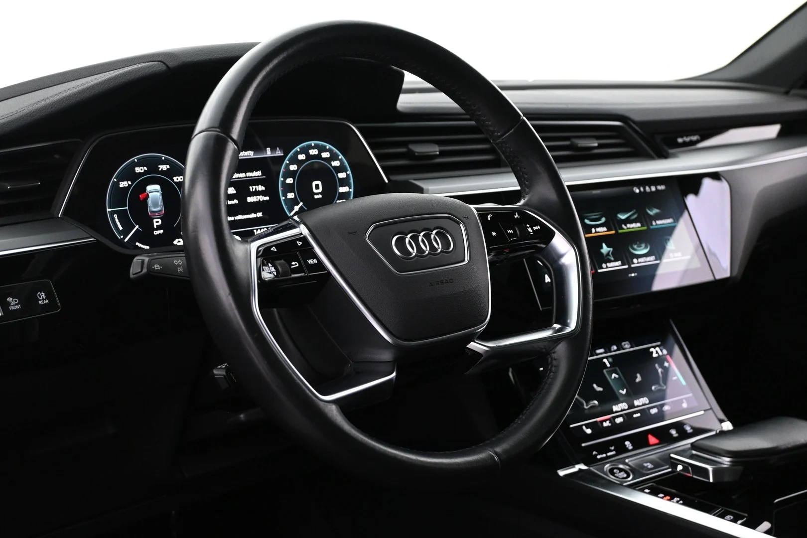 Car Image - 6wRYKQ3FzQ955qGfq9gszX