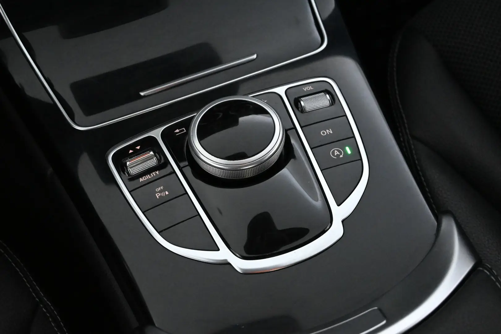 Car Image - 1TrvBSQlrkAozOUvFCDig3