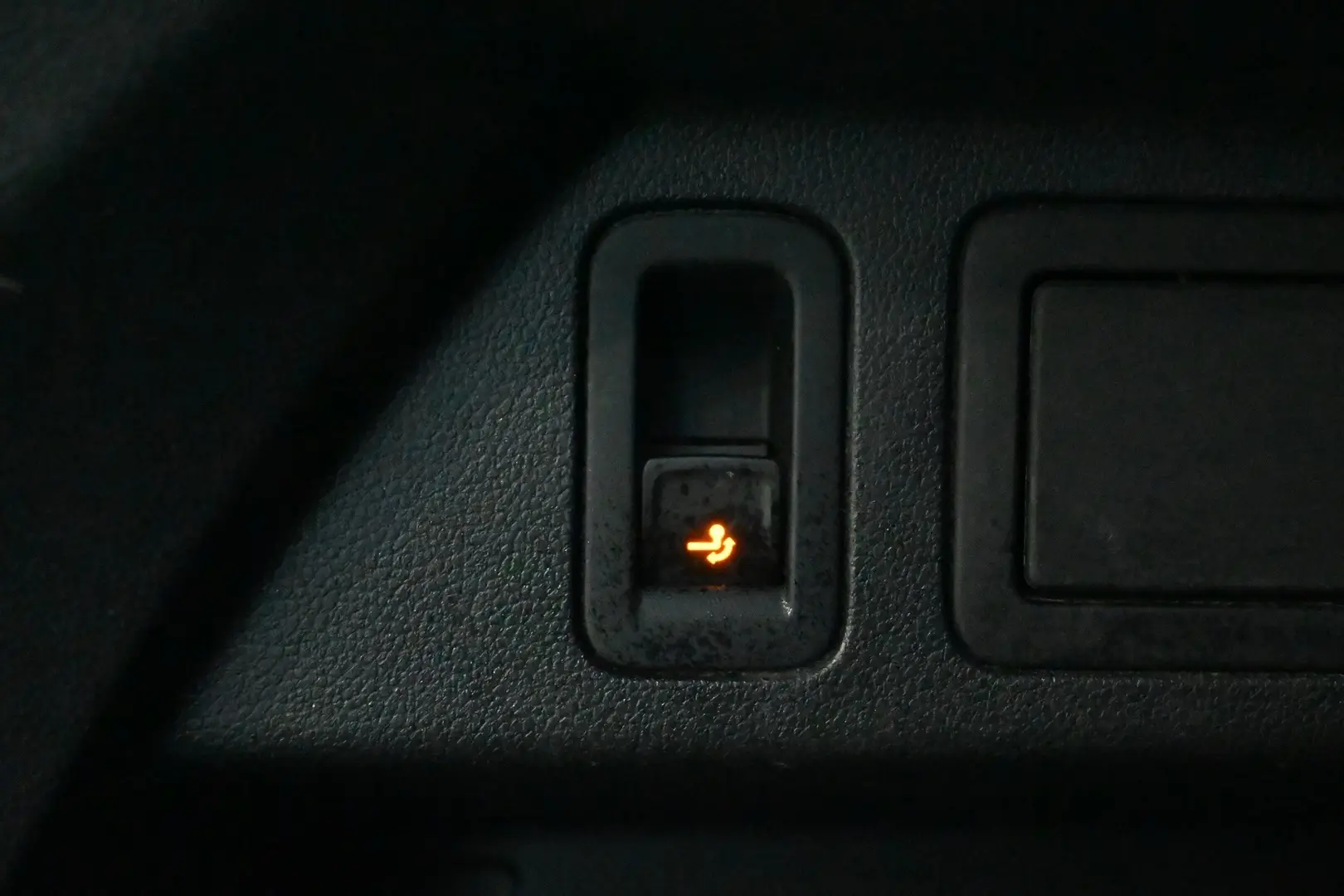Car Image - 7JBRSnC2MQgP6xfamZeV2X