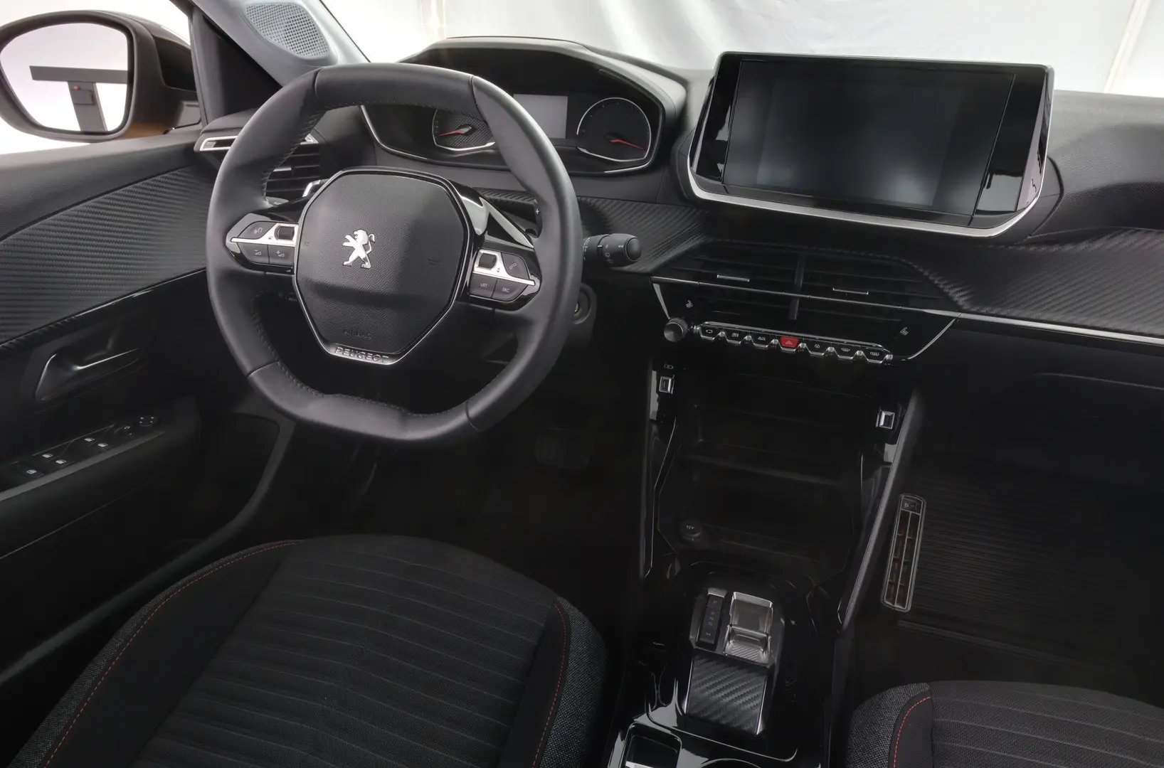 Car Image - 5S6OIYH1xY0Qga2K1EfDNv