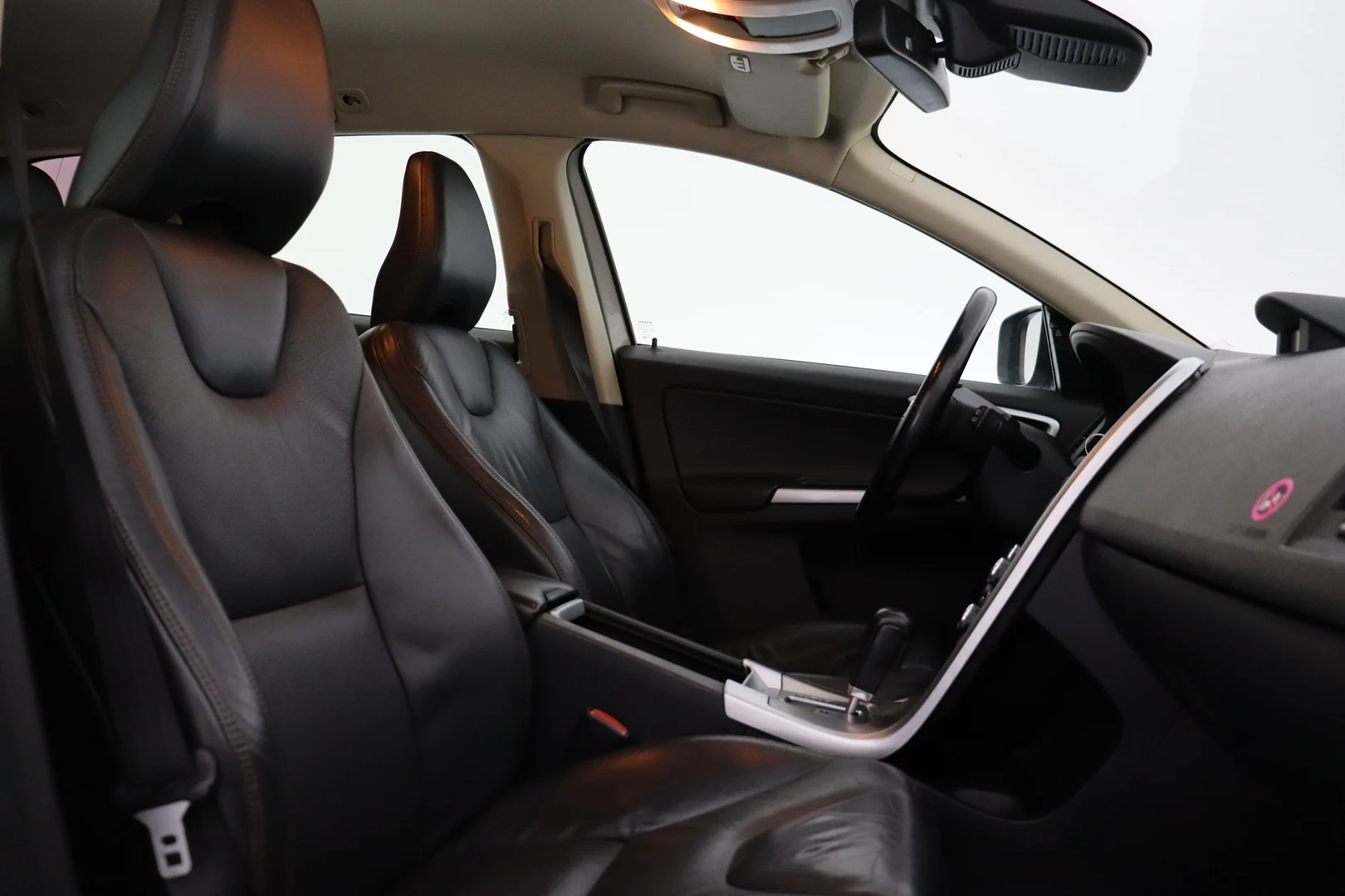 Car Image - 6C1GRVdaTu2cnsf7SyteoQ
