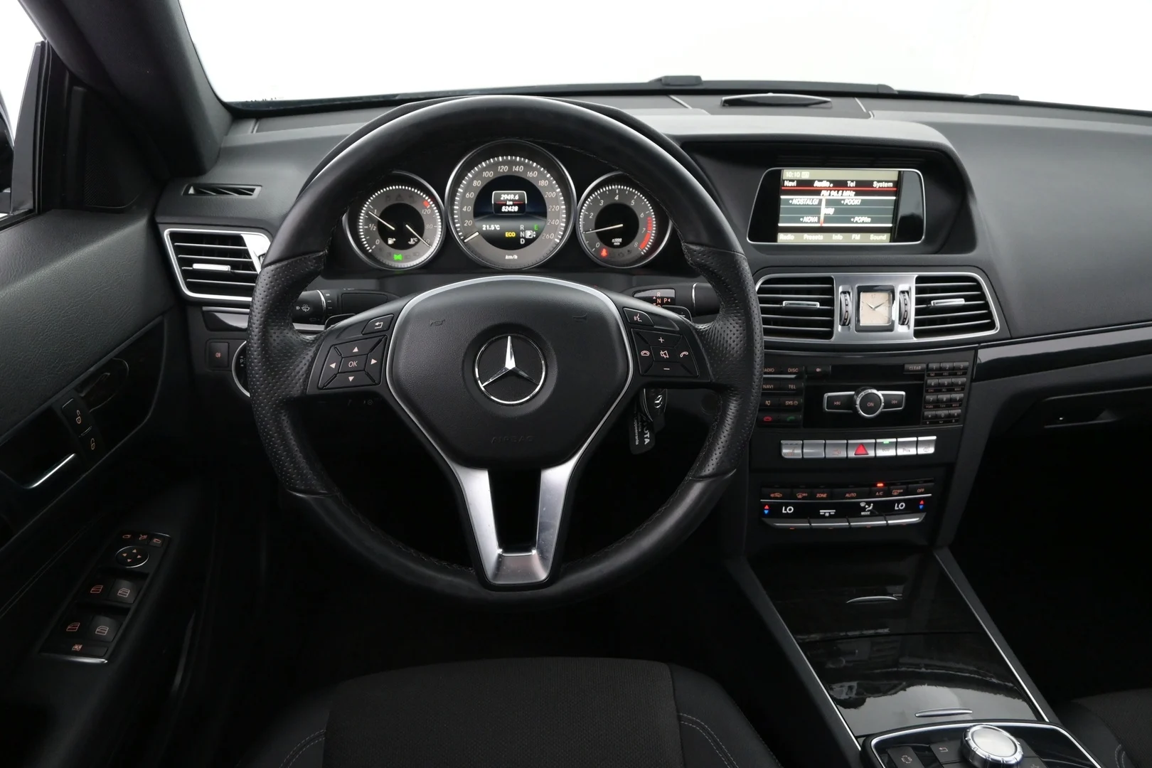 Car Image - 73MH907UkaLdPniDMmT5uR