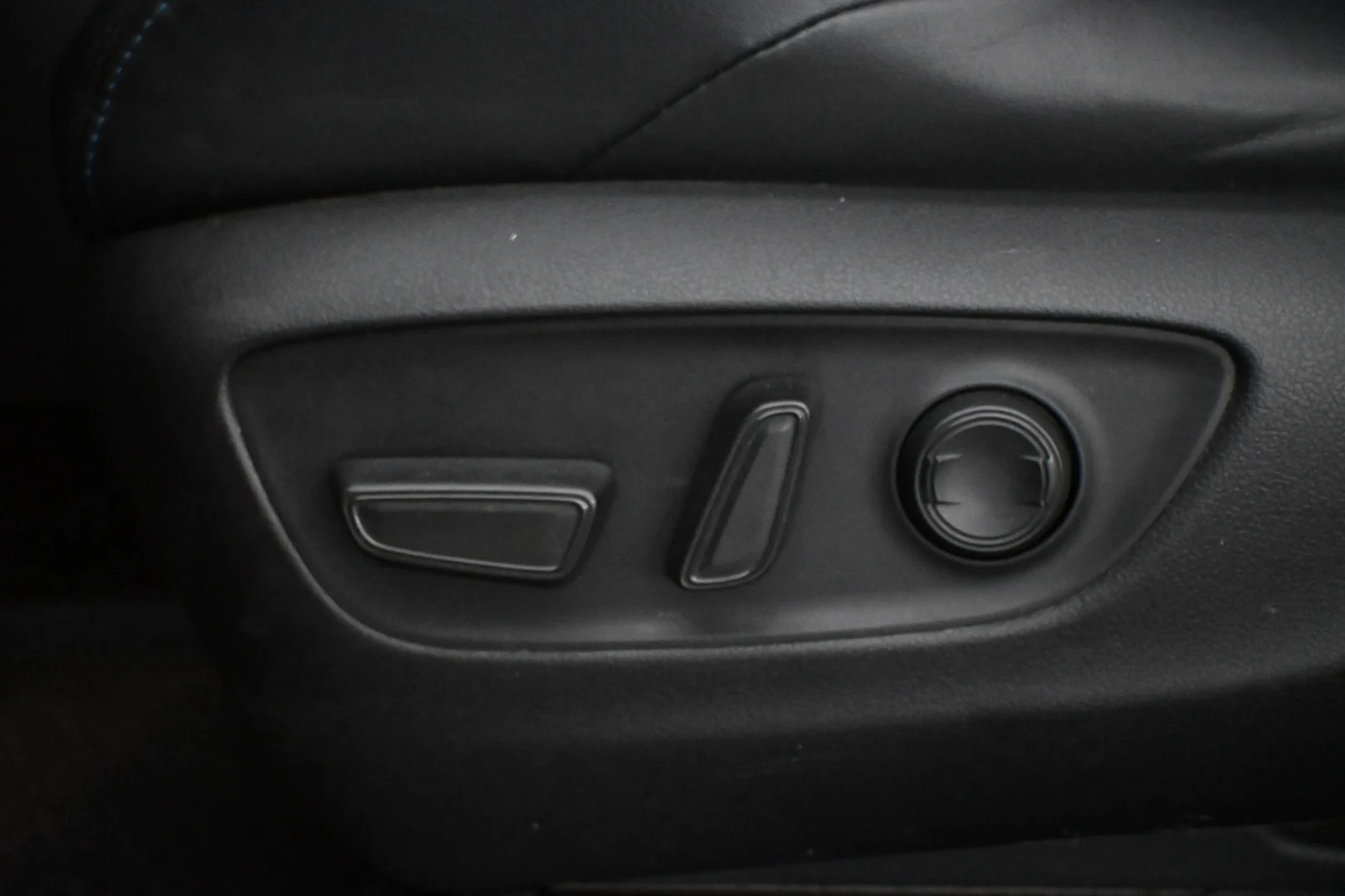 Car Image - 5ttHdX0whO6d6u9RK33l3F
