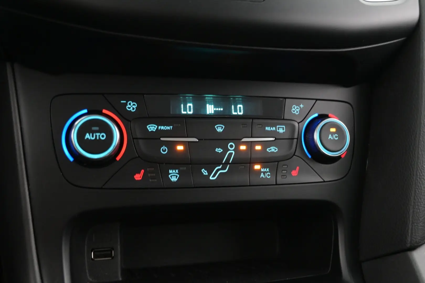 Car Image - 5XDLnUcyIRrAyDfjOuNd6U