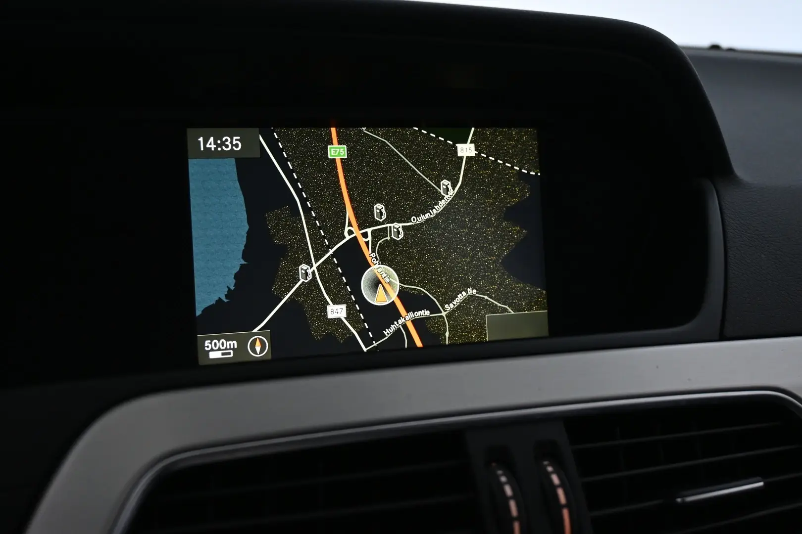Car Image - Vd2DKOTgNk8j20LxE4E9e