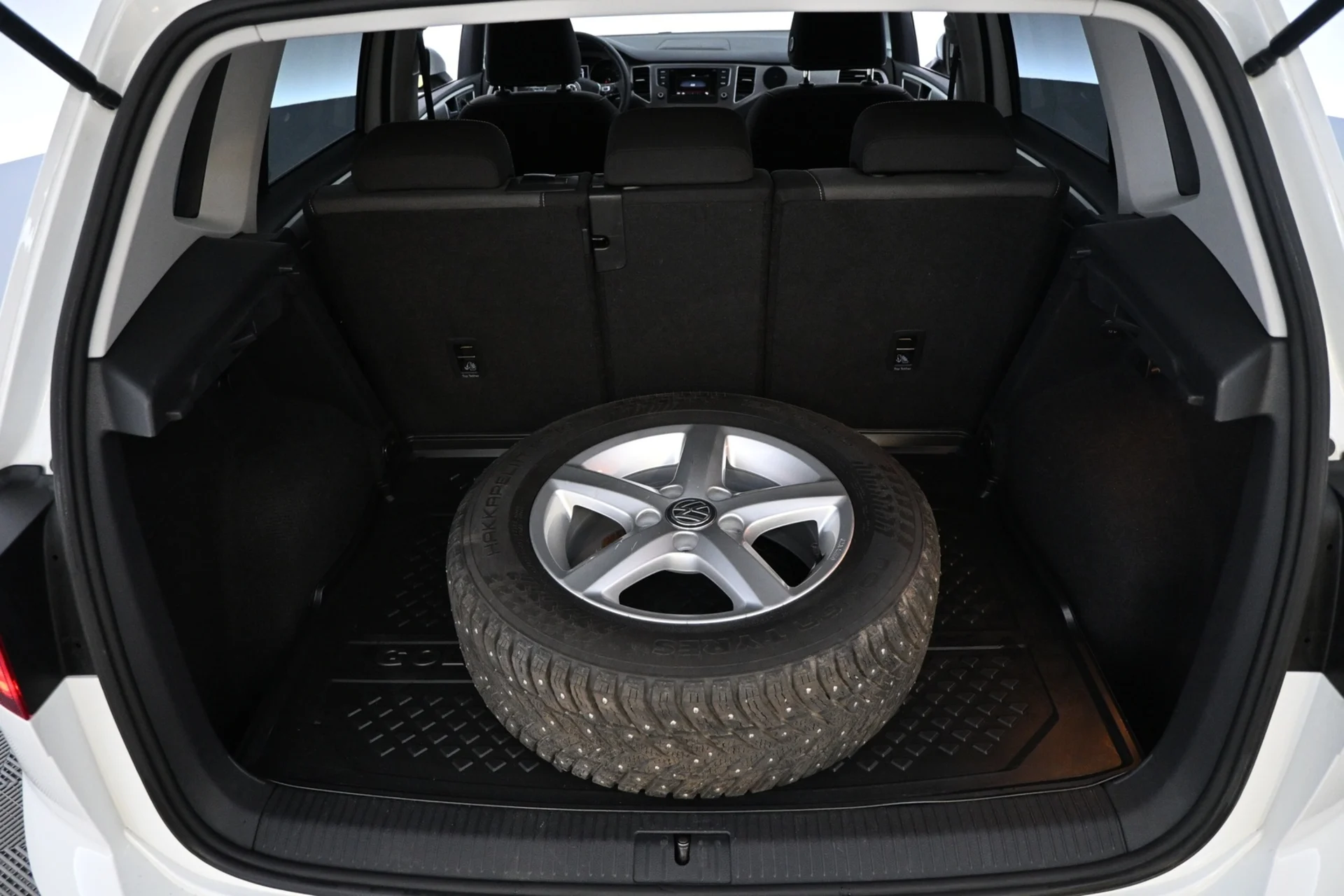 Car Image - 3ehdFh89kPO7a4Z6cAIIOQ