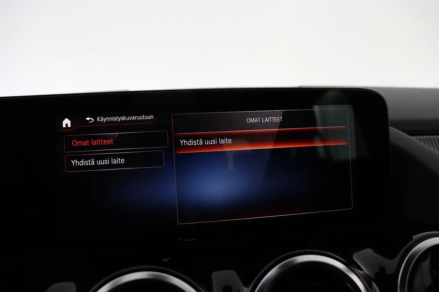 Car Image - 4QDYB2cTvvp4fEYM49Oxqo