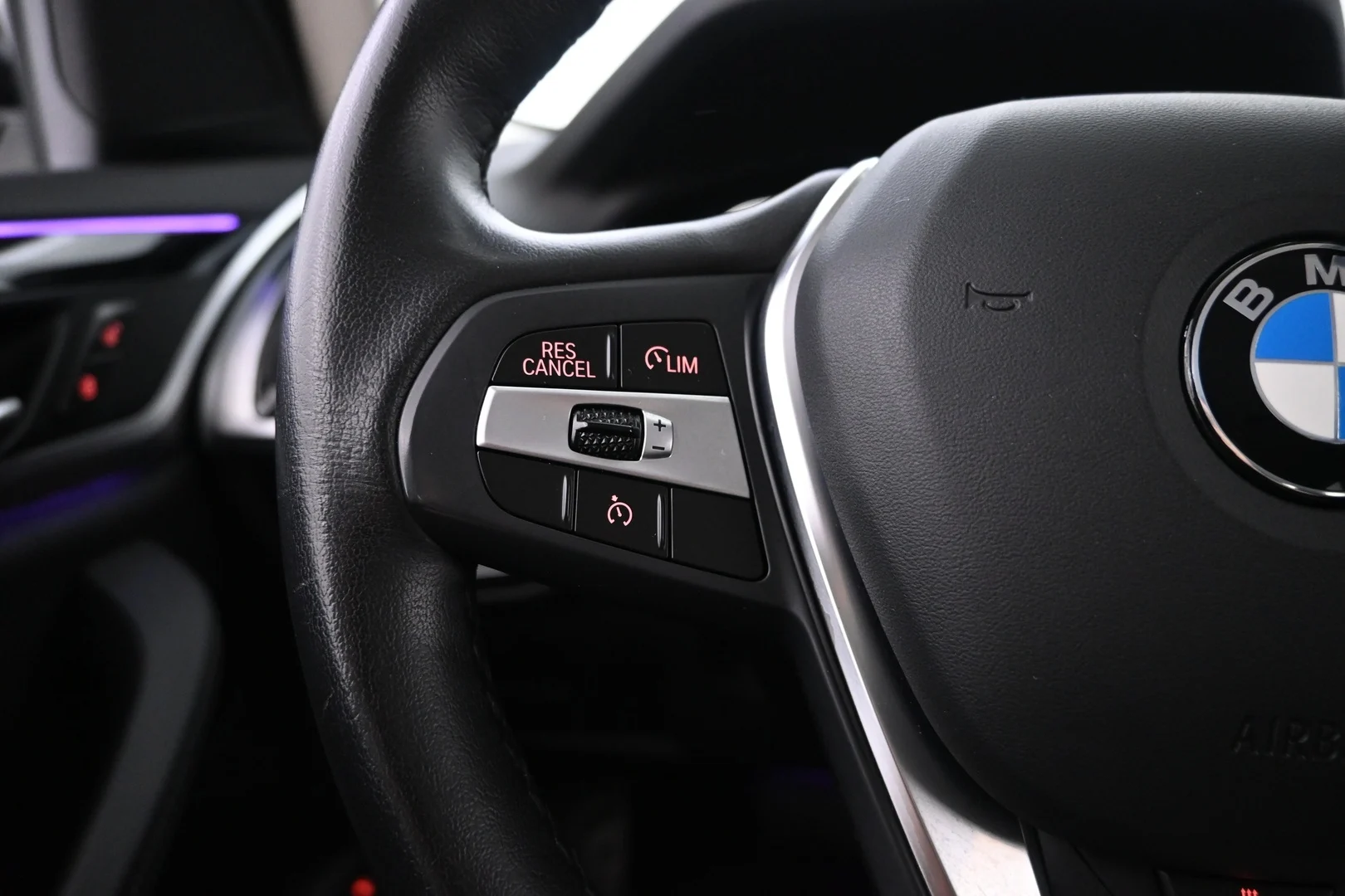 Car Image - 2IyQ4AJqzsFfTdaDzy5t2o