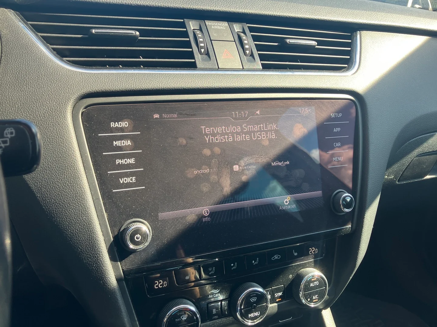 Car Image - 6Wi0IzmUYYn4NZwi6ZUrgv
