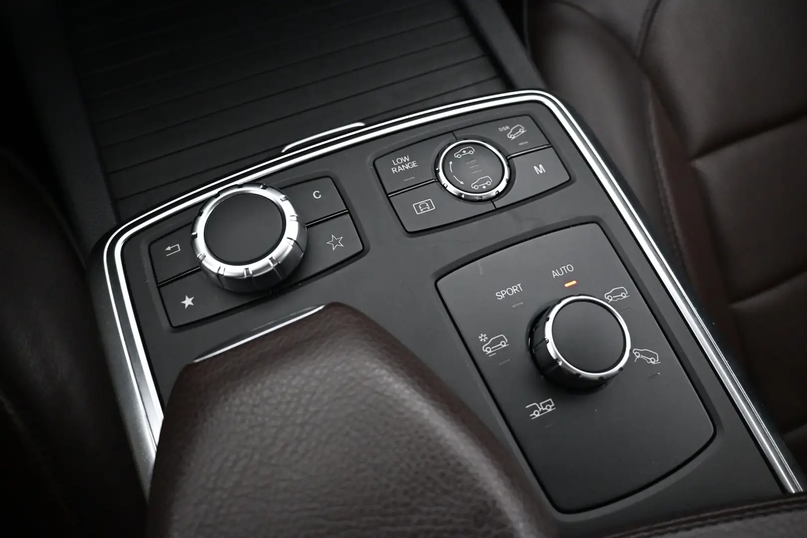 Car Image - 2H32mxr6qkgfHvuxbibUSz