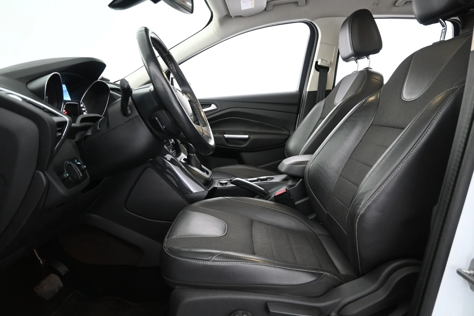 Car Image - 1K47W2cWvbxWxNZks8j6kC