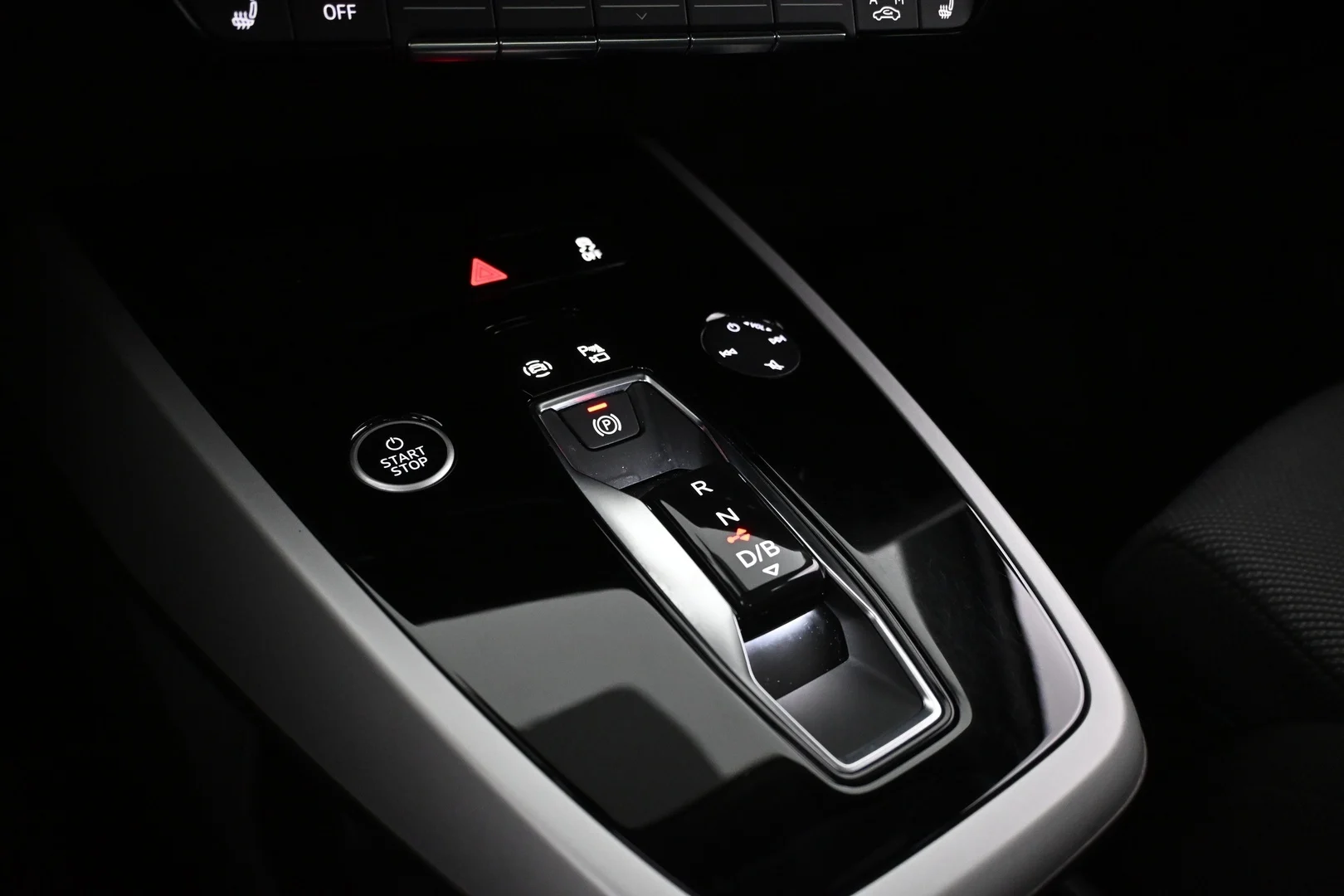 Car Image - 5EyZet1ki2sS4wq8q2BWXQ
