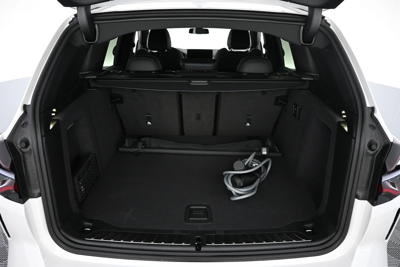 Car Image - 7vY1NhNeES0D3b1q8BsqSn