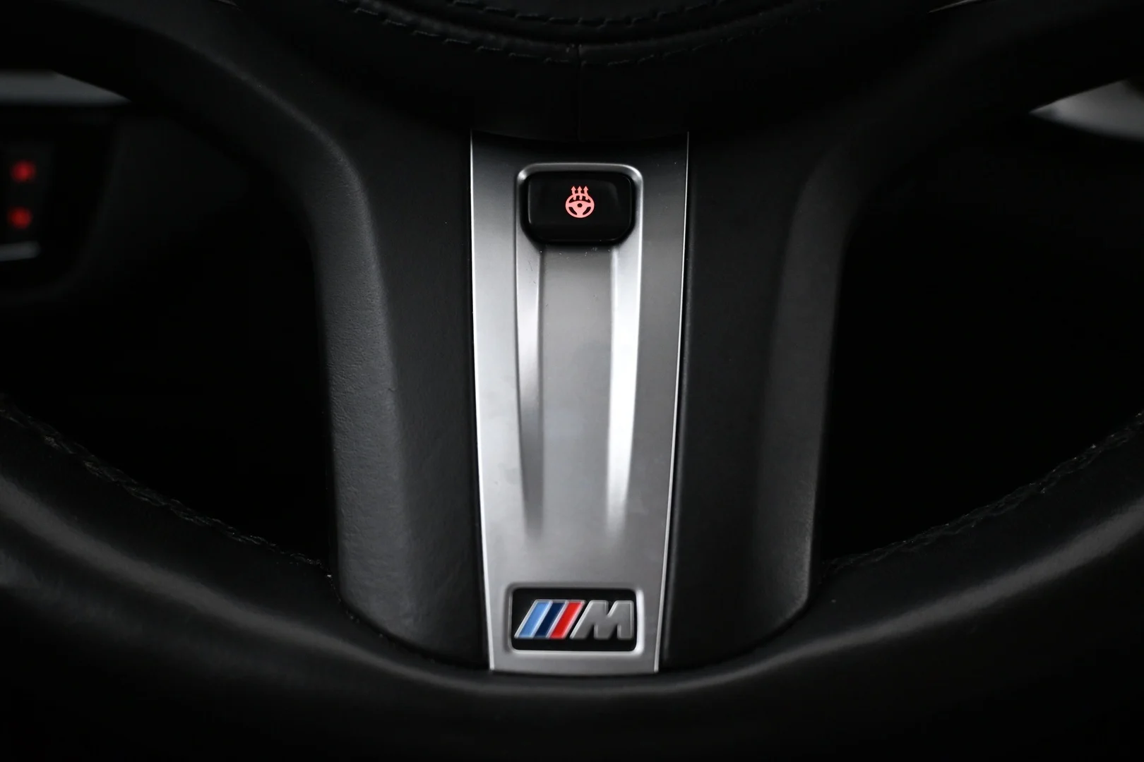 Car Image - 6sdUjdq7LHHFRwwIDngcLO
