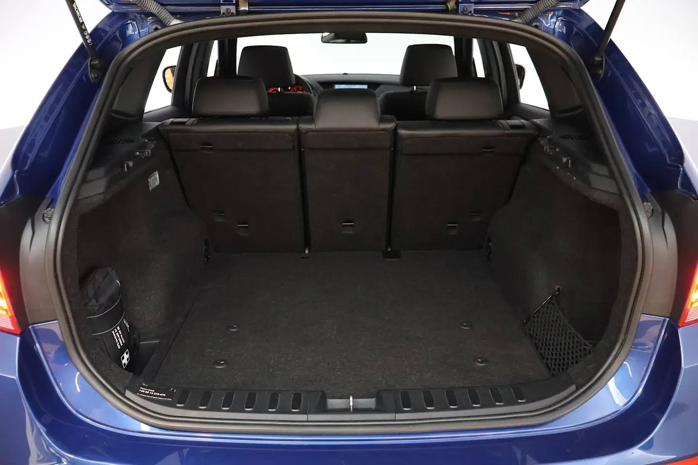 Car Image - 77IsHvSOuIvNiFFsn9eSKb