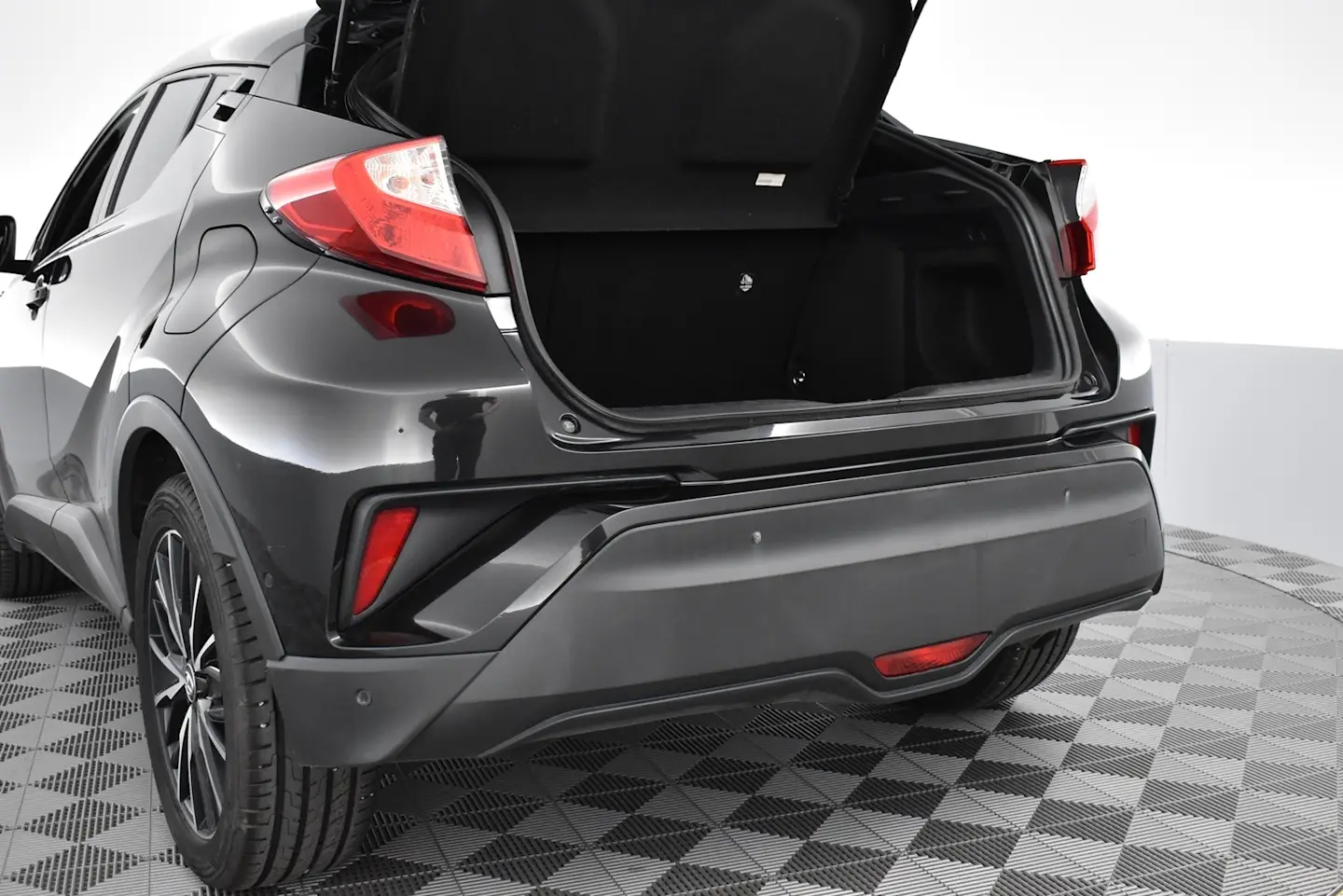 Car Image - 2zjyWRz54OQGqfQ31Uh4NJ