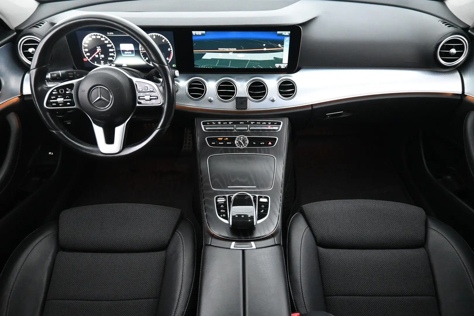 Car Image - 21YgWEP1tylFiEpQBIB64w