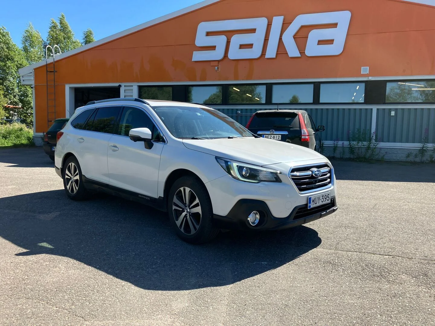 Car Image - 5ZH8ZVMSvmkzuehpth6APD
