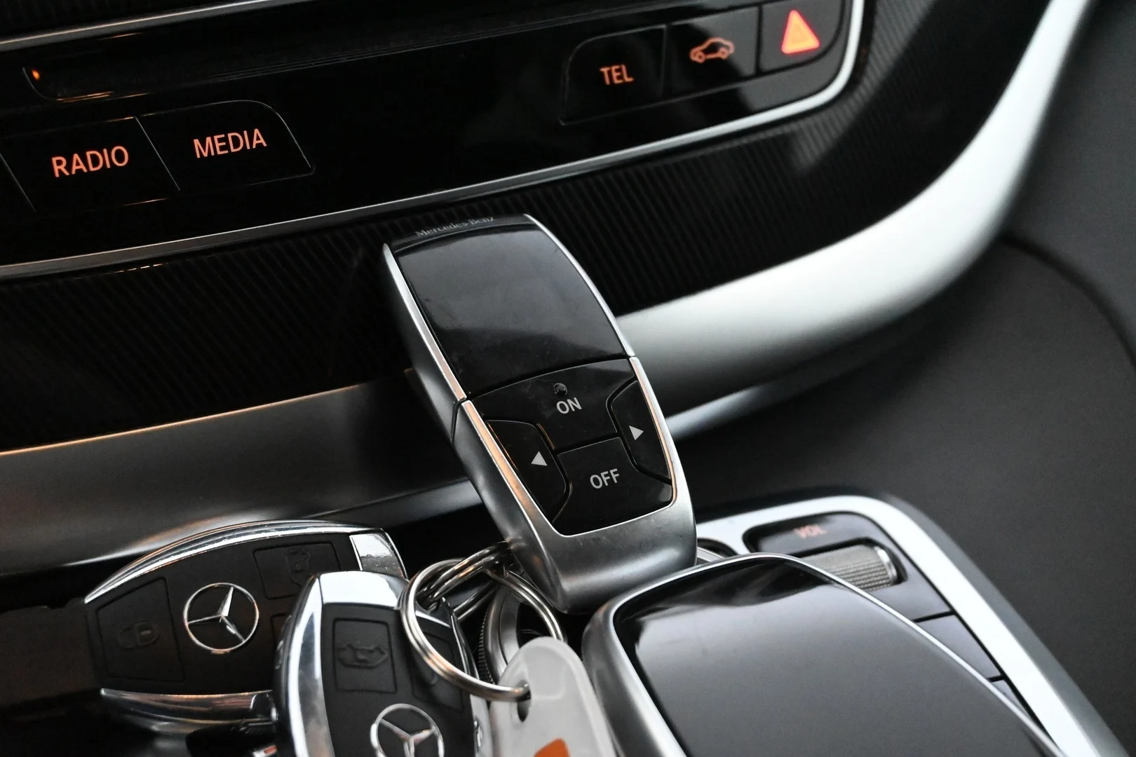 Car Image - 4NZSckPcXHchh2amfpLkb4