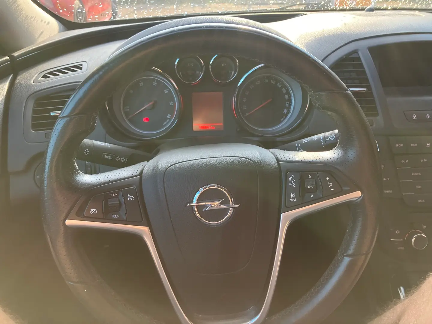 Car Image - 7M30uz5VMaQwCUXyxviDm8