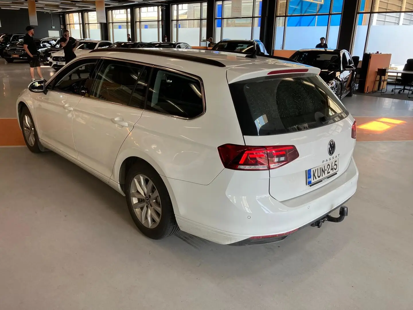 Car Image - 1hcZf78ZhIOQkmcQhp9ikS