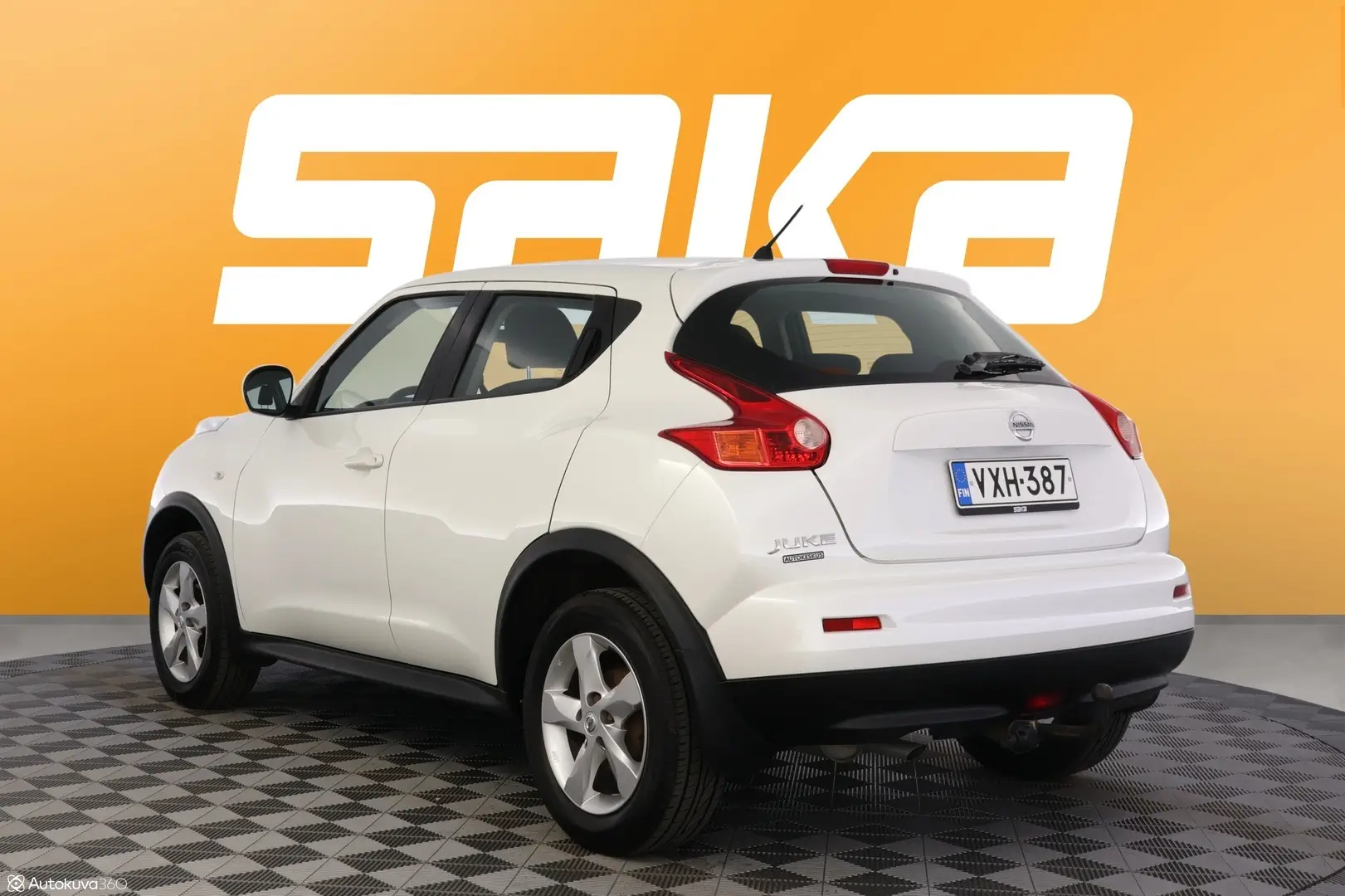 Car Image - 7LgmUIgAlLWbcoBfqSmjq4