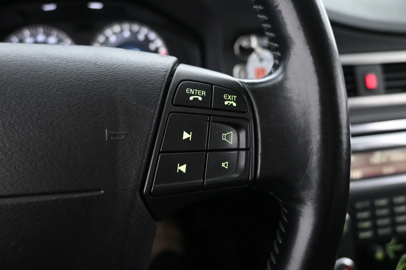 Car Image - 271MYvIhE8cGcOEXLFlgkV