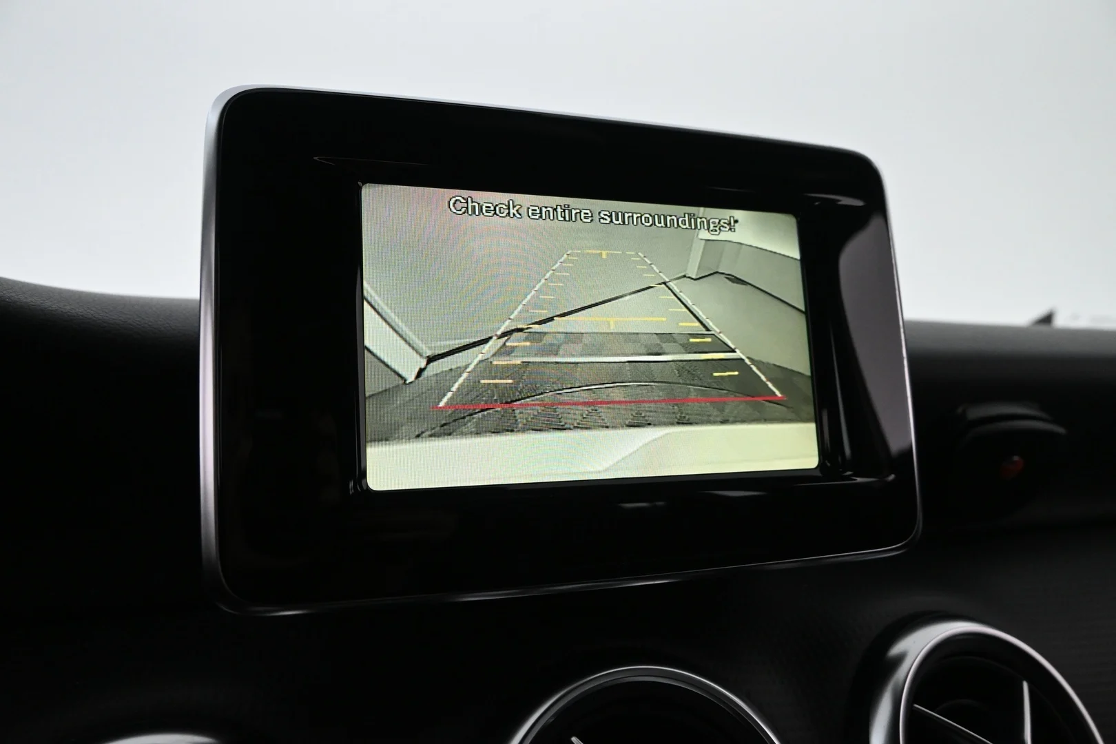 Car Image - 2w2DNP8tO38ppuPSFFaUjv