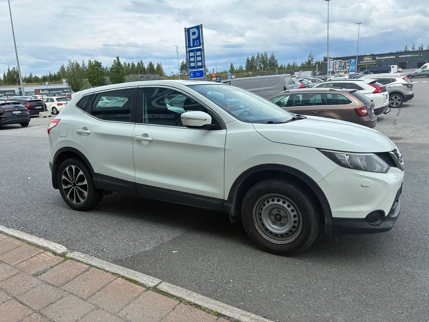 Car Image - 7fK89D5S63qCyz8B9LcjxD