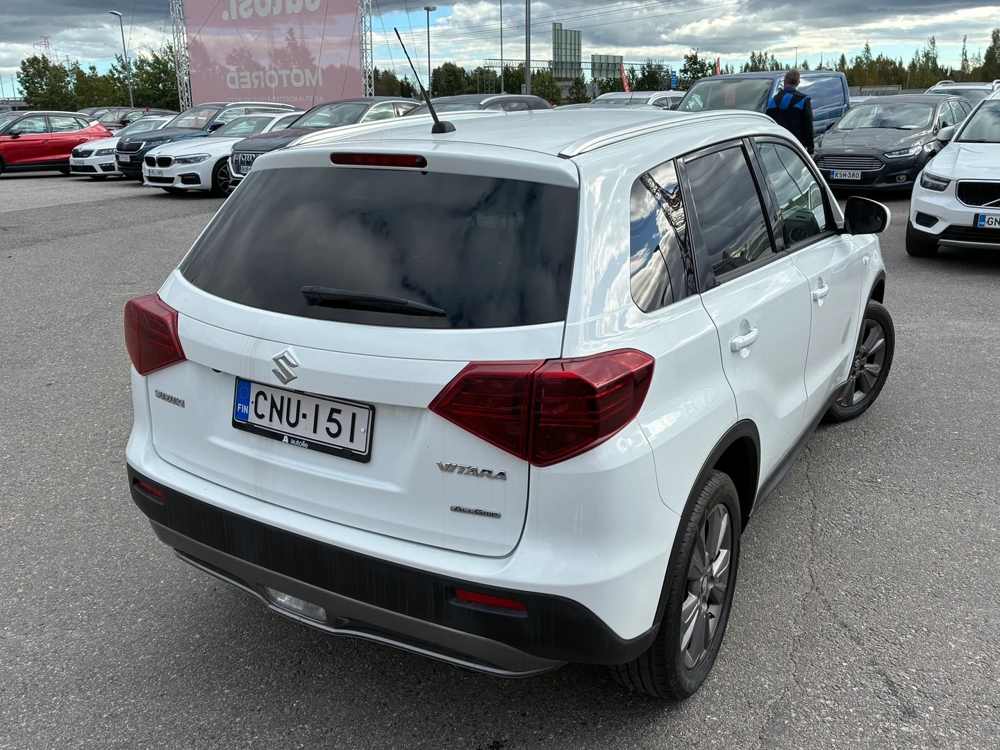 Car Image - 7gSlBxF4R4cDEczgzsgqho