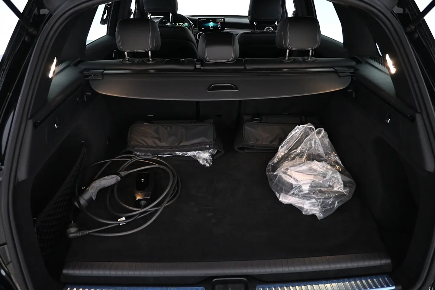 Car Image - 6H2r5xwdSU8rhUpXaard6D