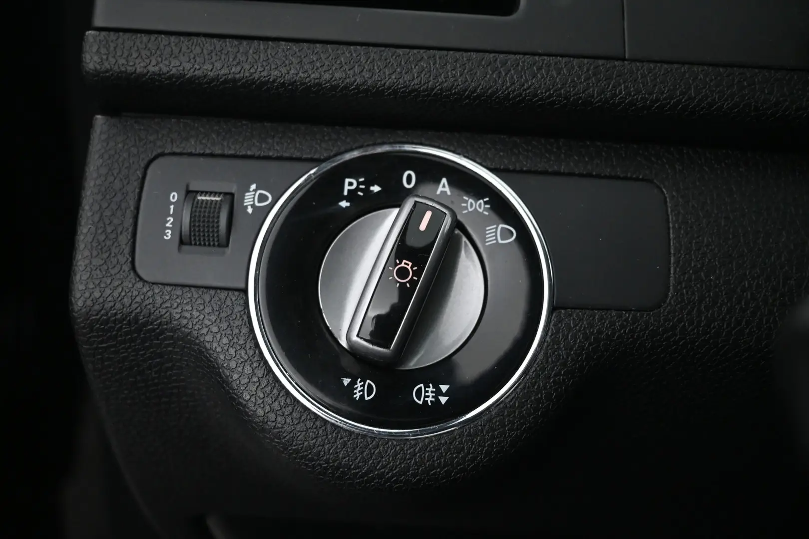 Car Image - 6TOEn7qfoDIuG6UjtPfVMP