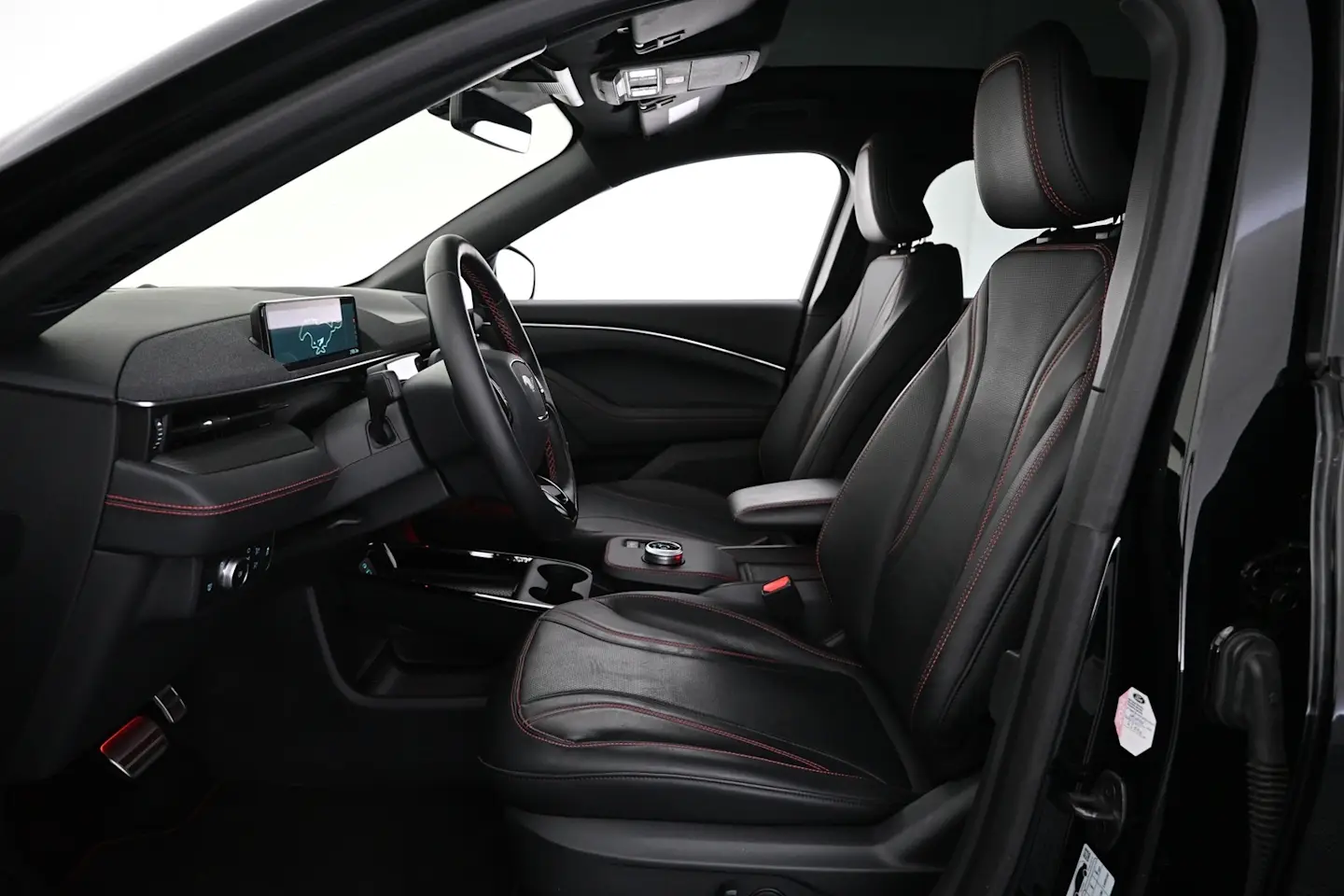 Car Image - 5ZU25Ch1TTxyNCcEBVAnFB