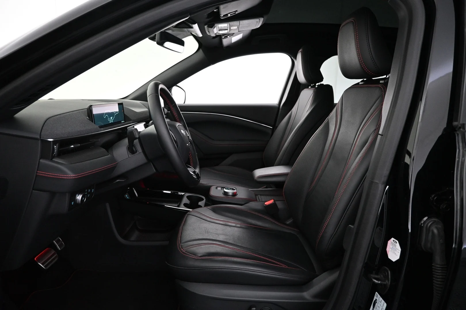 Car Image - 5ZU25Ch1TTxyNCcEBVAnFB