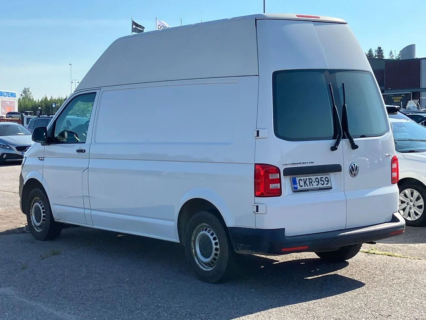 Car Image - 1IrJotbOZtEn8yzhuGUcwD