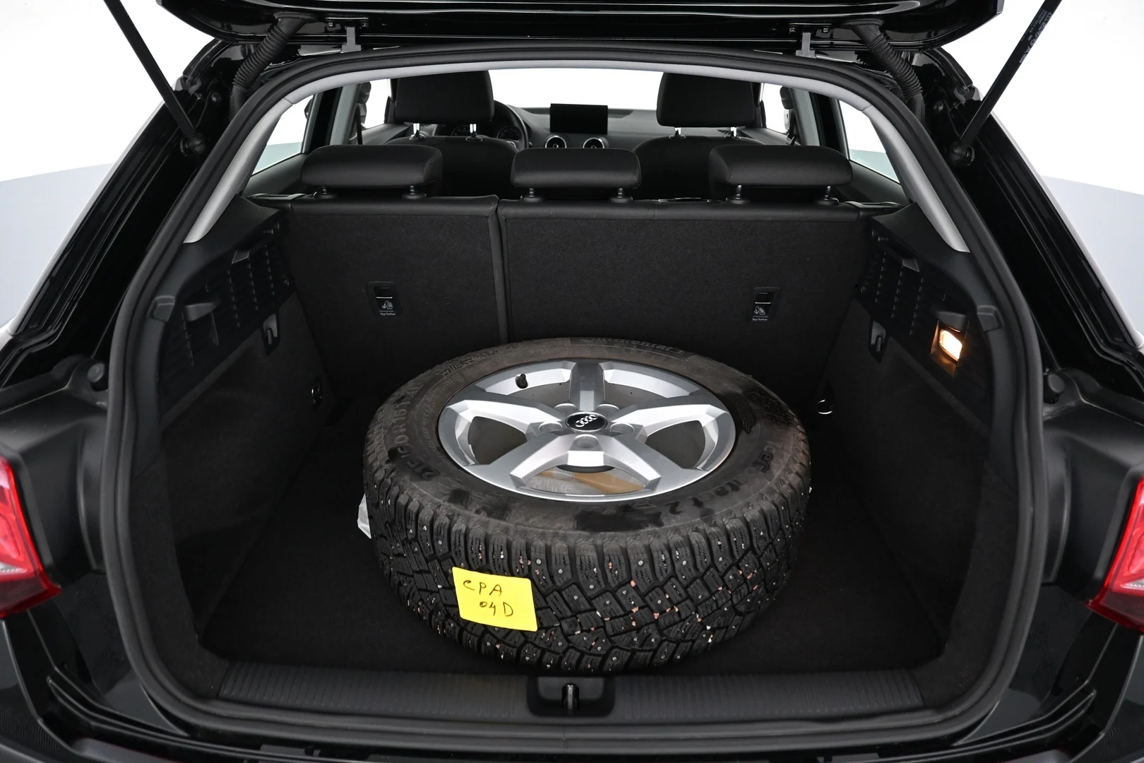 Car Image - 6cKqnYwE30jjVfNRVbUqIG