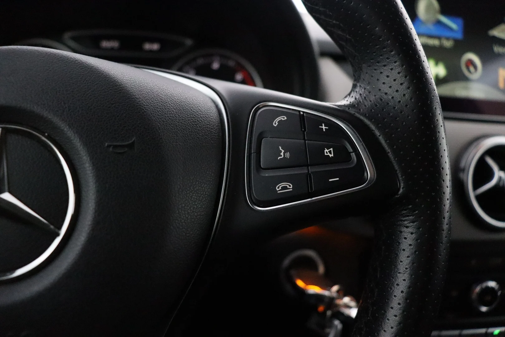 Car Image - 32WBBPeq8nOniVCTHmh0Cv