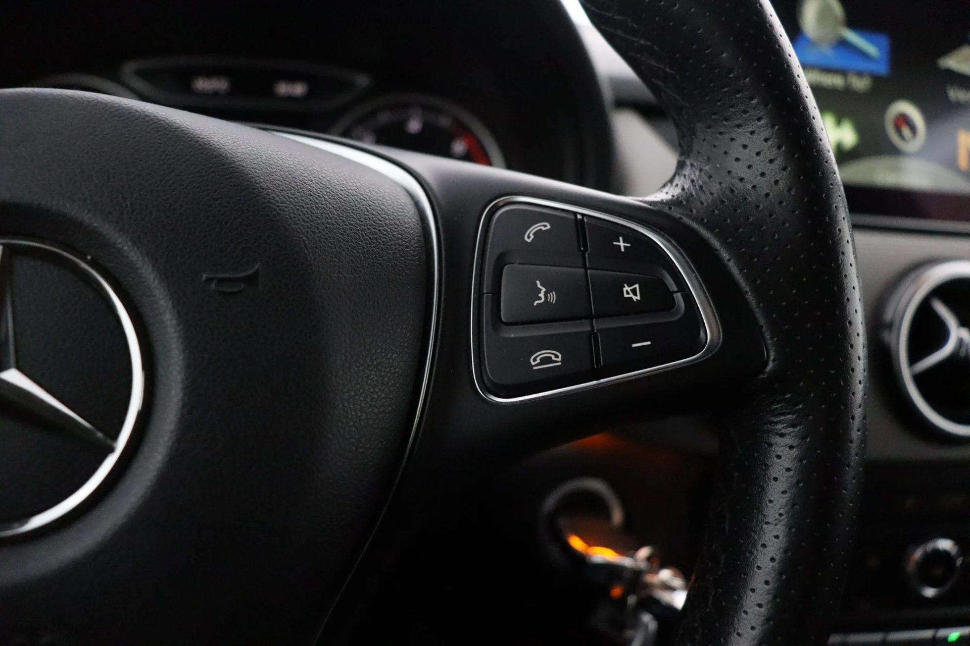 Car Image - 32WBBPeq8nOniVCTHmh0Cv