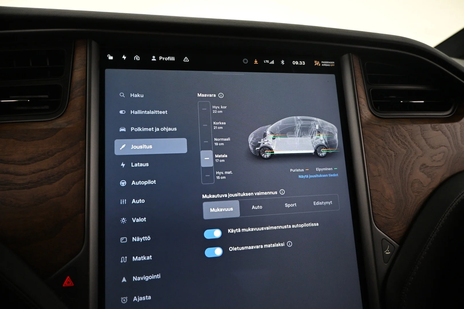 Car Image - 3f9RkNW3WOIZqj4csfuK8B