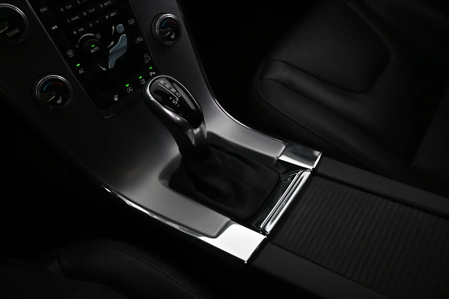 Car Image - 2mrvOboysSfymTPrAoRw71