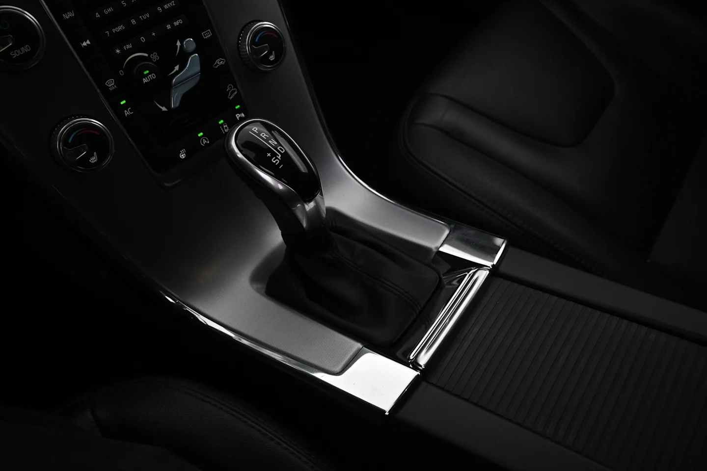 Car Image - 2mrvOboysSfymTPrAoRw71