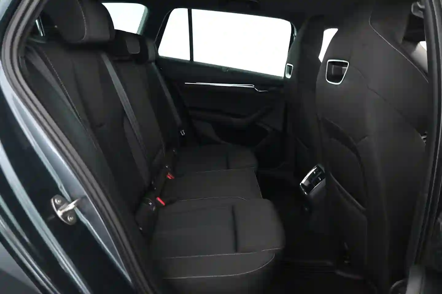 Car Image - 2cBjIo4QXgwH9VsO5qsAPR