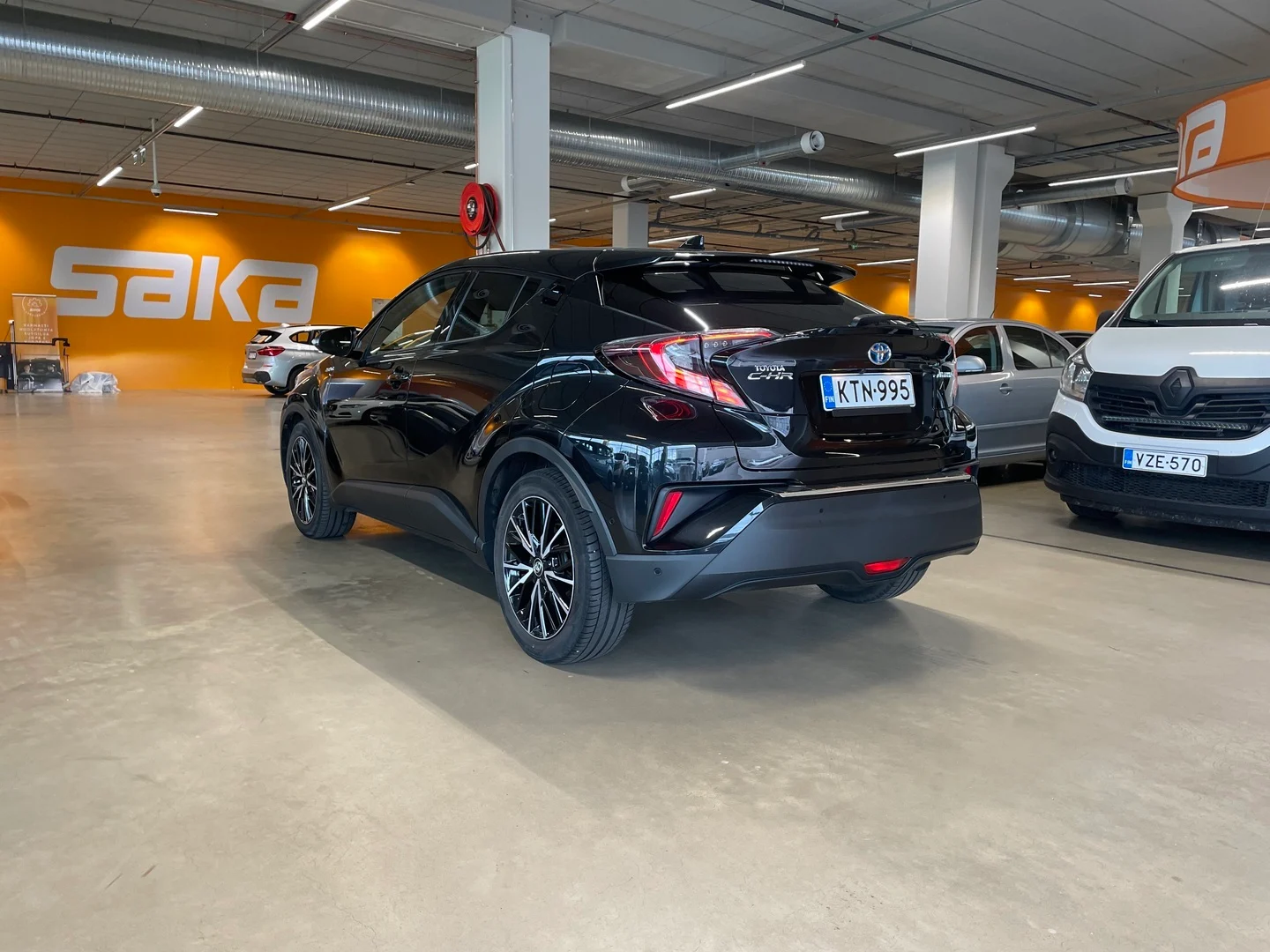 Car Image - 1t2OJg6t1ReeWLSHThB3Vx