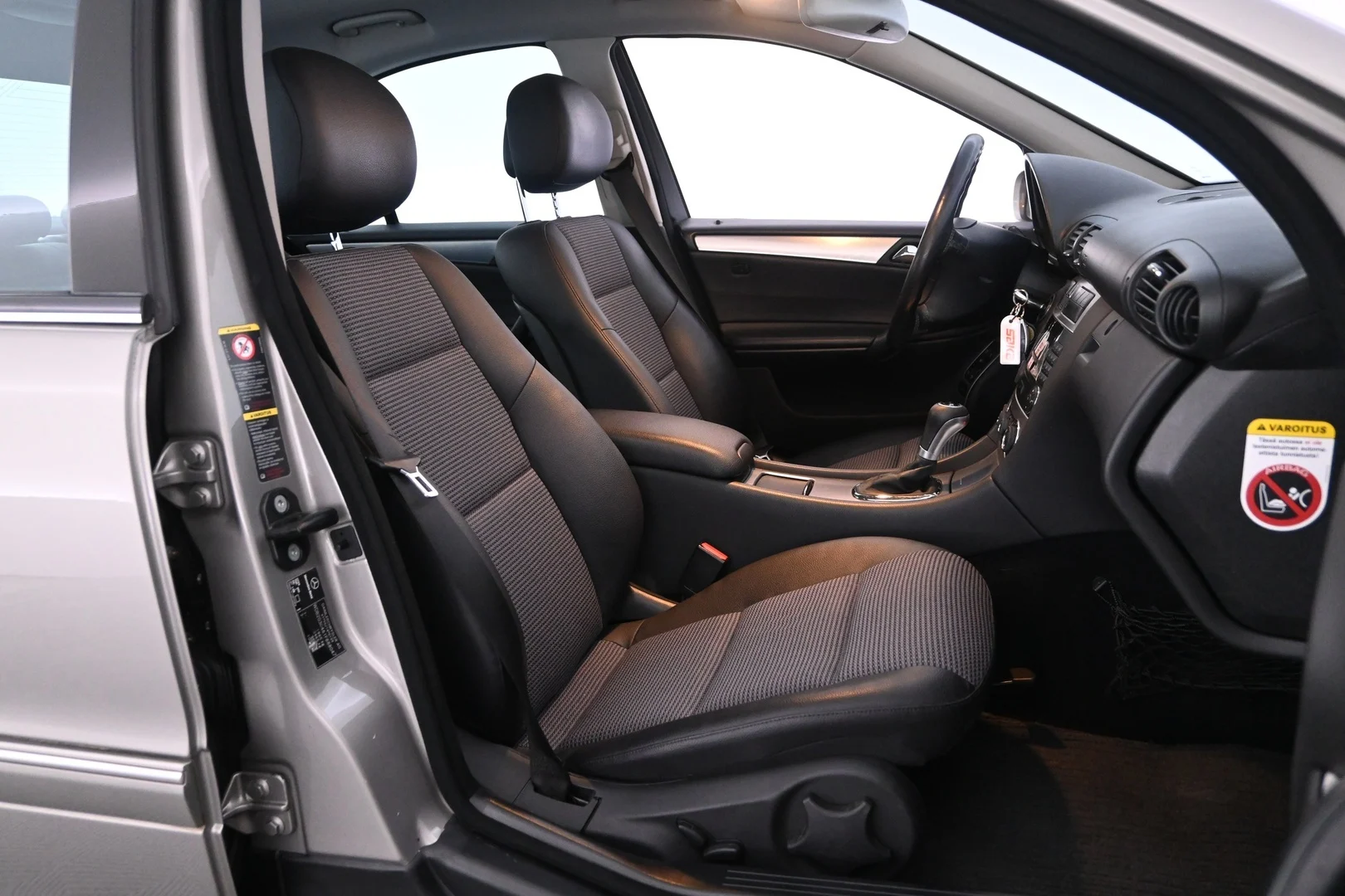 Car Image - 3dlqT7jko6rzZJnX8kjf4b