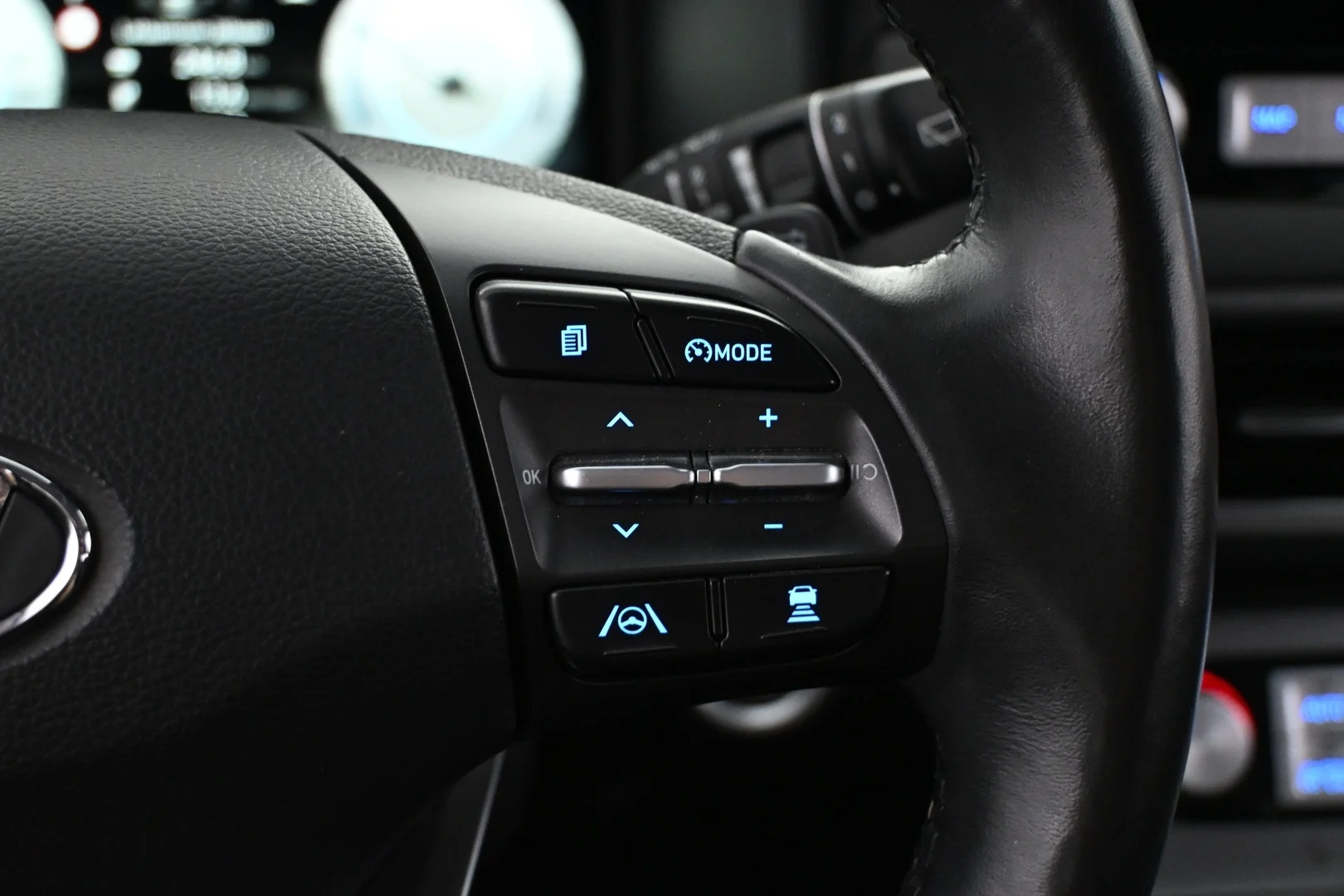 Car Image - 2yuIM8SzGMBMaXkgmcC7TN