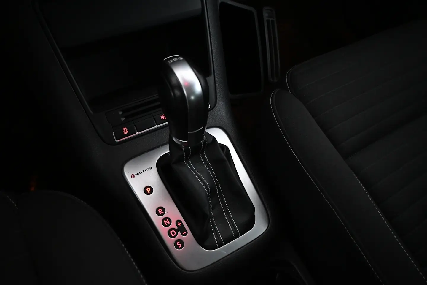Car Image - 2aATPWRVwn9w4ql0MwtKul