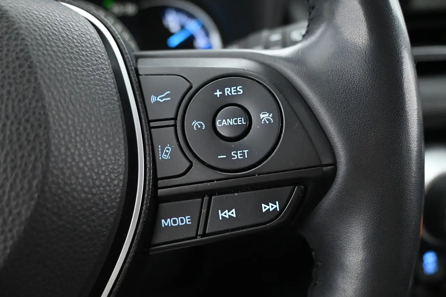 Car Image - 1FKdDGTMS8N8NKpUclh4Hb