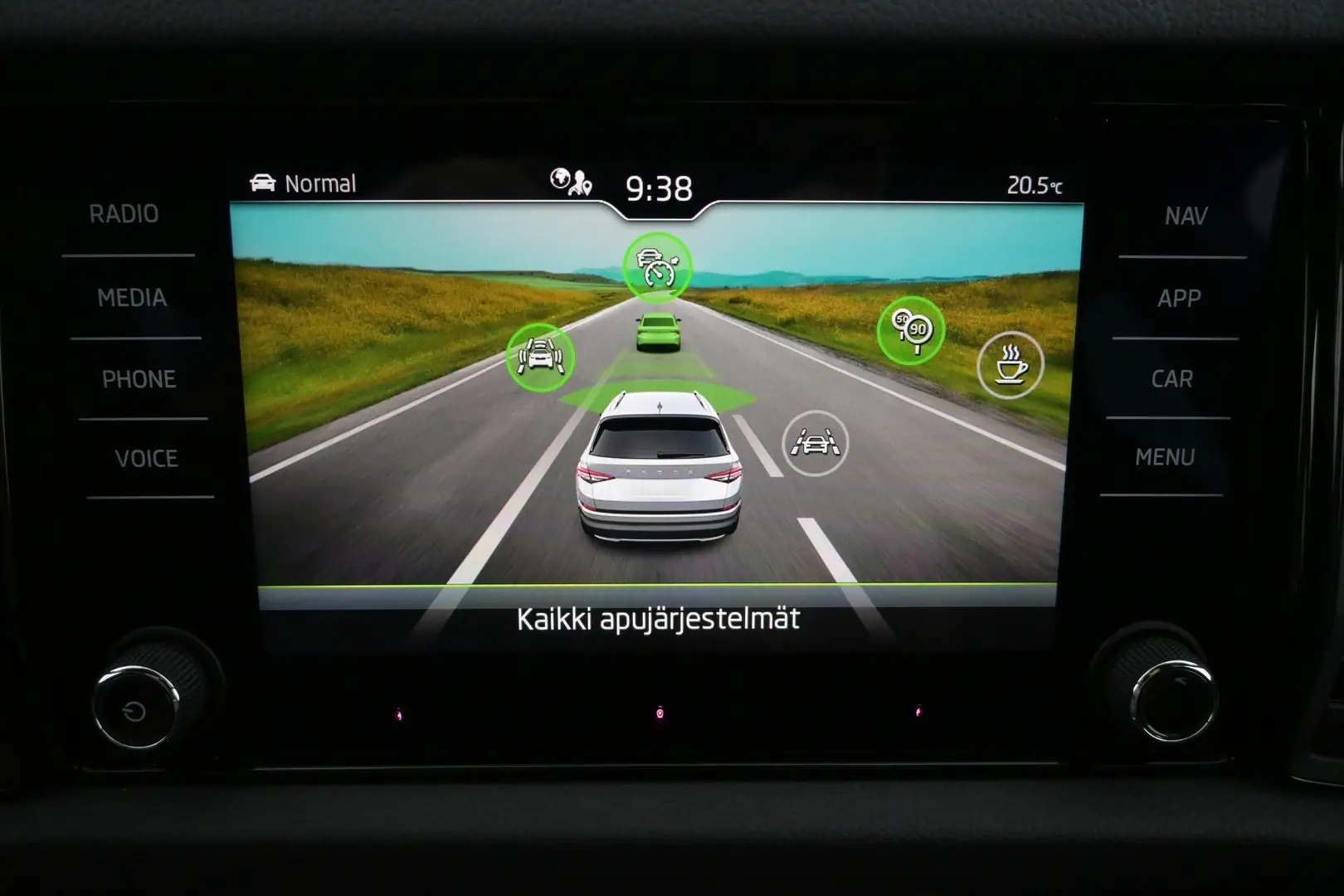 Car Image - 5Q7TPXnHgjJXTB5Whzotox