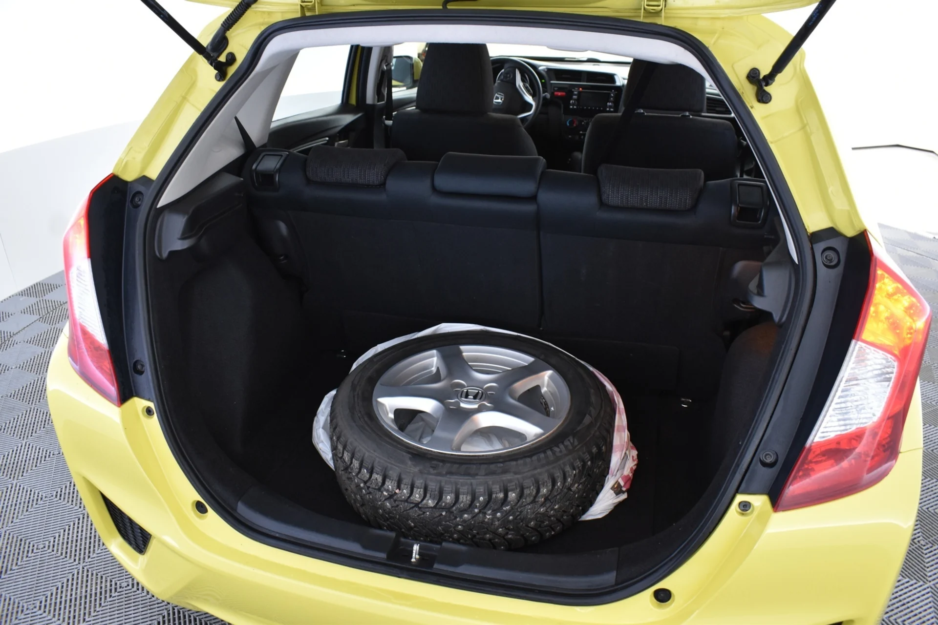 Car Image - 3JVWN2wJmGHcbXWbjgAeEI