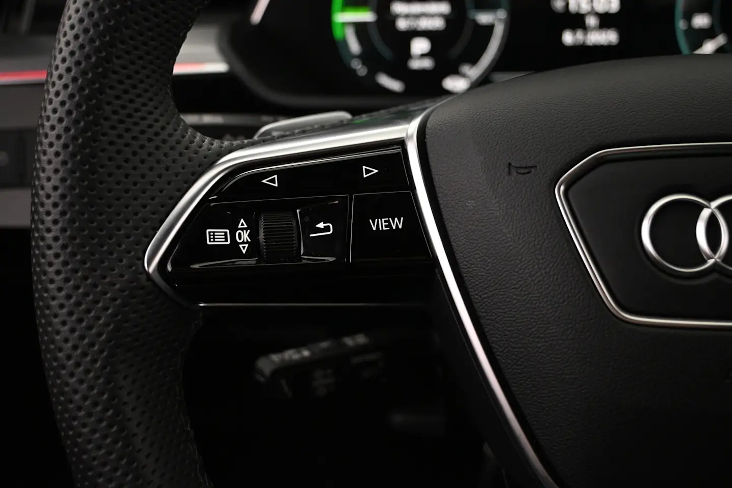 Car Image - 3y1SawntEXxnjzqcdsEwQ9